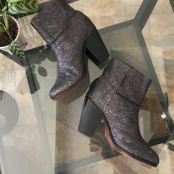 rag & bone Metallic Gunmetal Newbury Boot - Picture 3 of 12